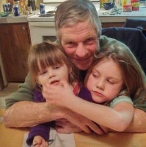 Meet your Posher, Troy